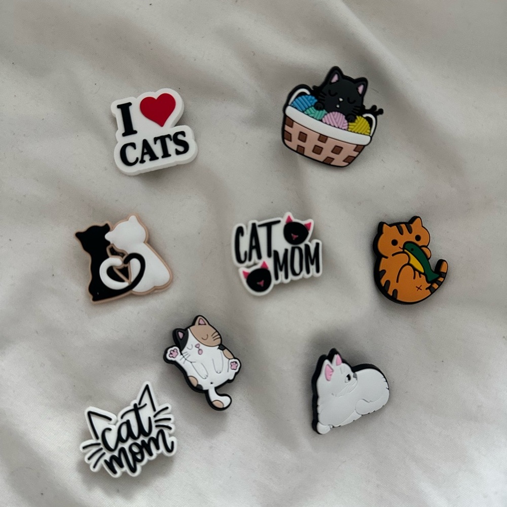 Cat Shoe Croc Jibbits Charms